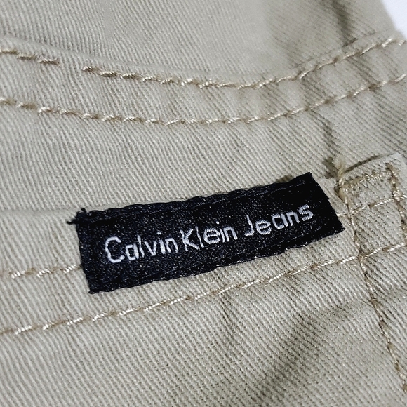Calvin Klein Jeans - Boys/Kids Adjustable Elastic Waist Tan Jeans - Size 5 - Picture 11 of 14